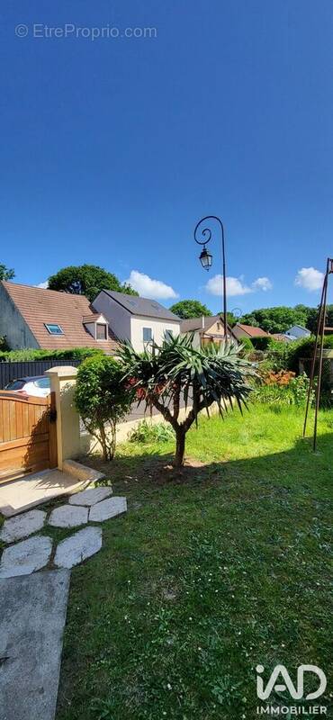 Photo 1 - Maison à VELIZY-VILLACOUBLAY