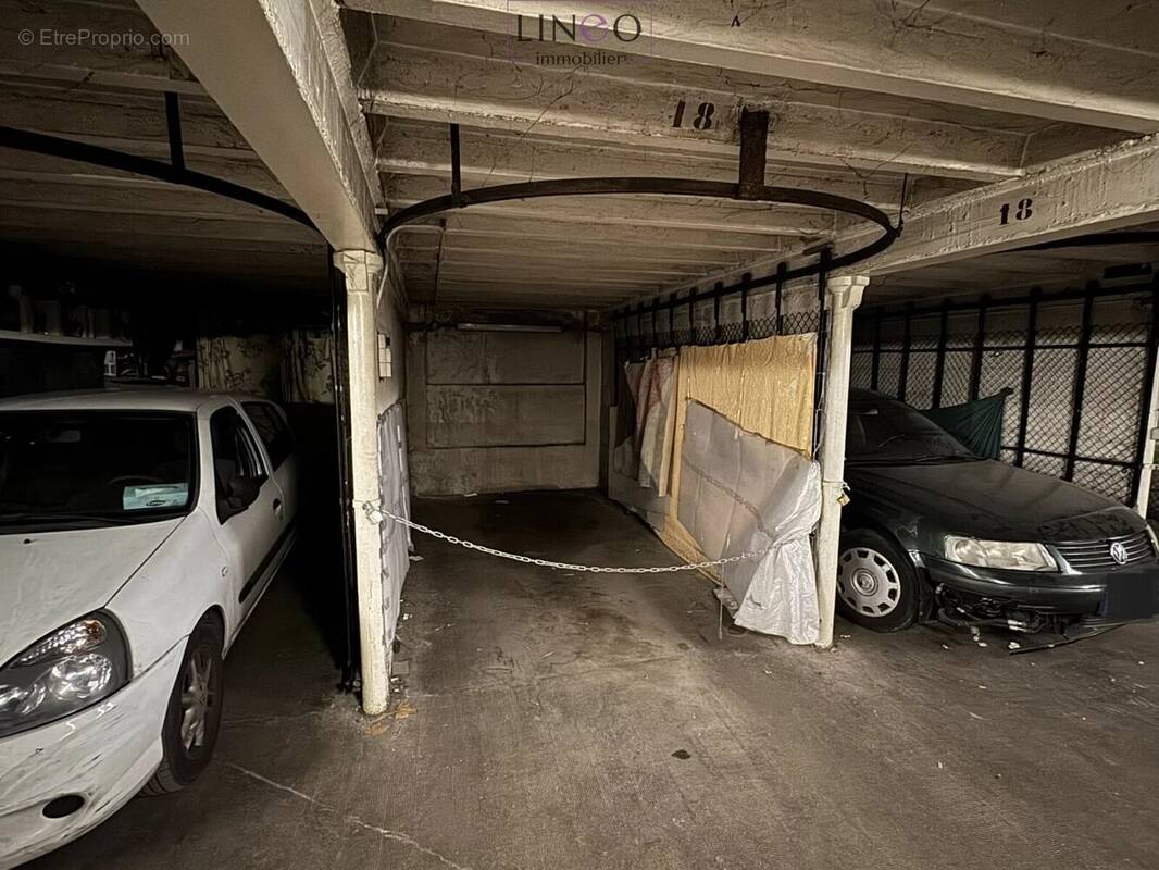 Parking à CHOISY-LE-ROI