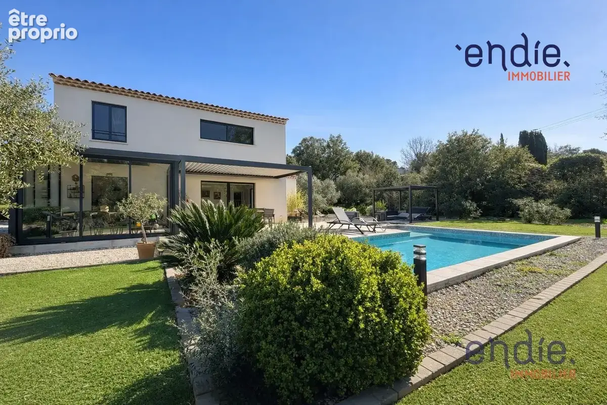 Maison à LORGUES
