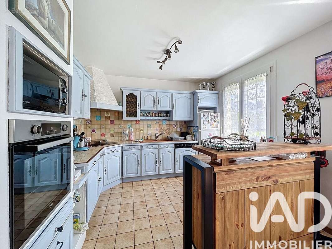 Maison 111 m² à Saint-Grave  - photo 3