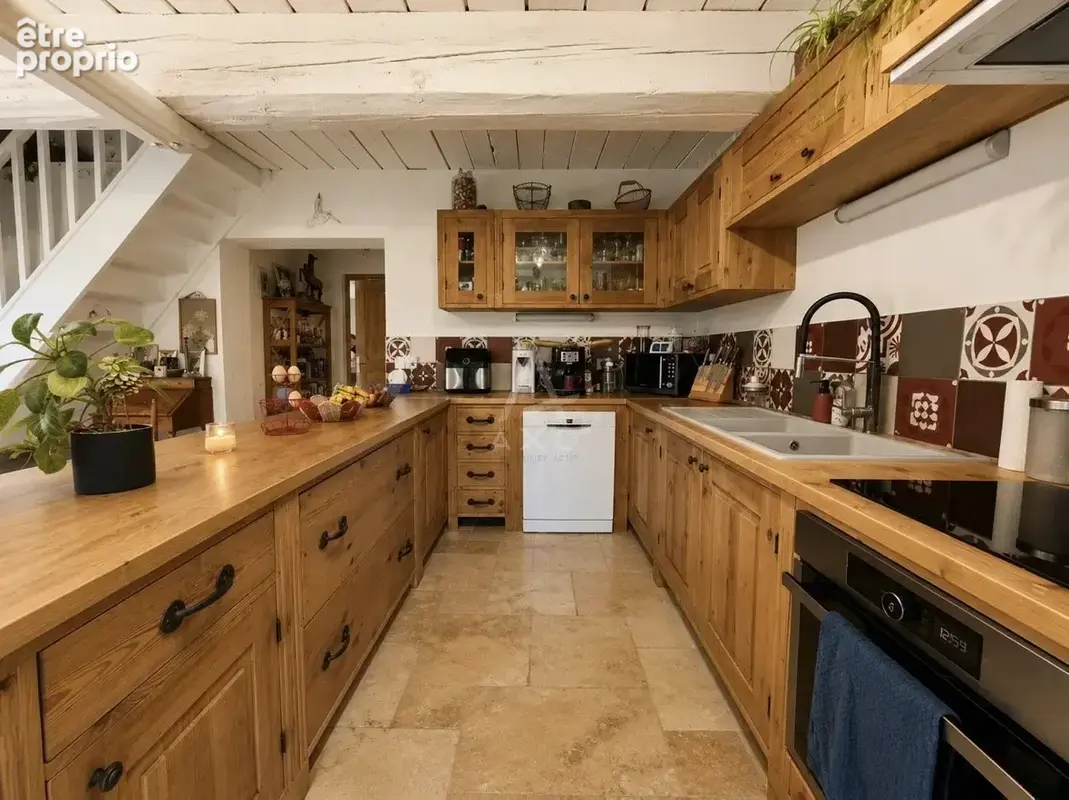Propriété de charme  1,6 hectare  190 m² - photo 5