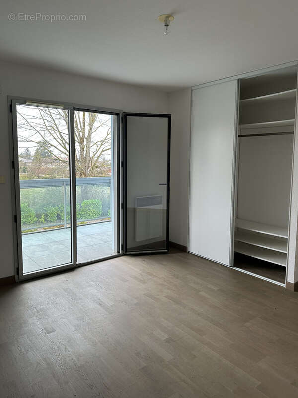 T4 MESSERY Appartement à la Vente    avec Vue Imprenable sur le Lac - photo 9