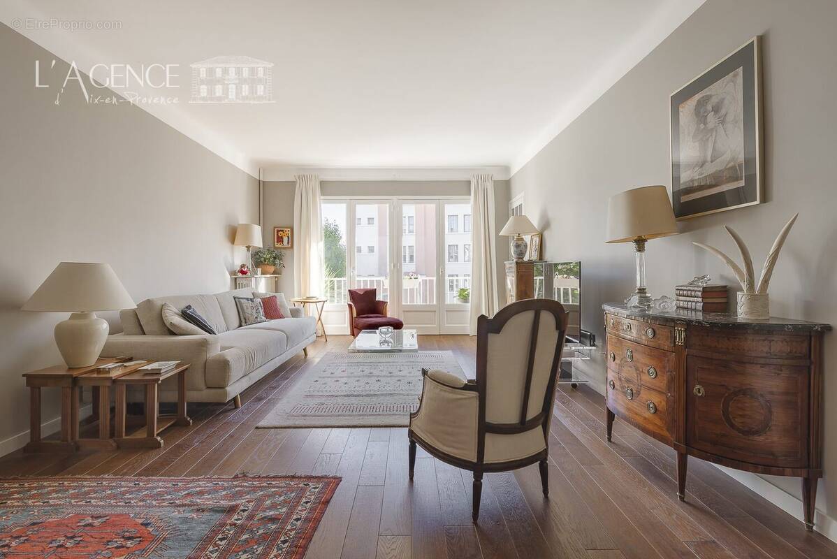 Appartement à AIX-EN-PROVENCE