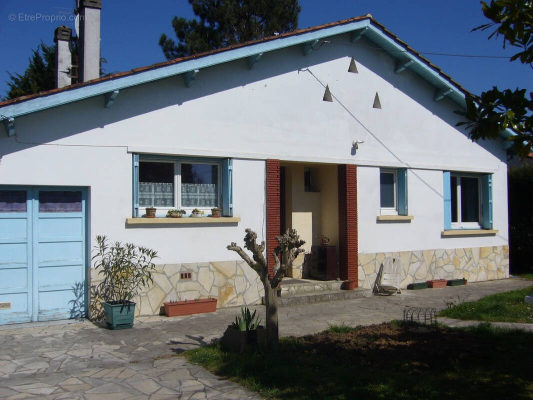Maison à VILLENEUVE-SUR-LOT