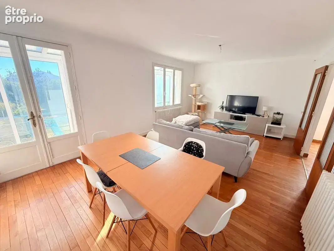 Maison Surgeres 6 pièce(s) 135 m2 - photo 15