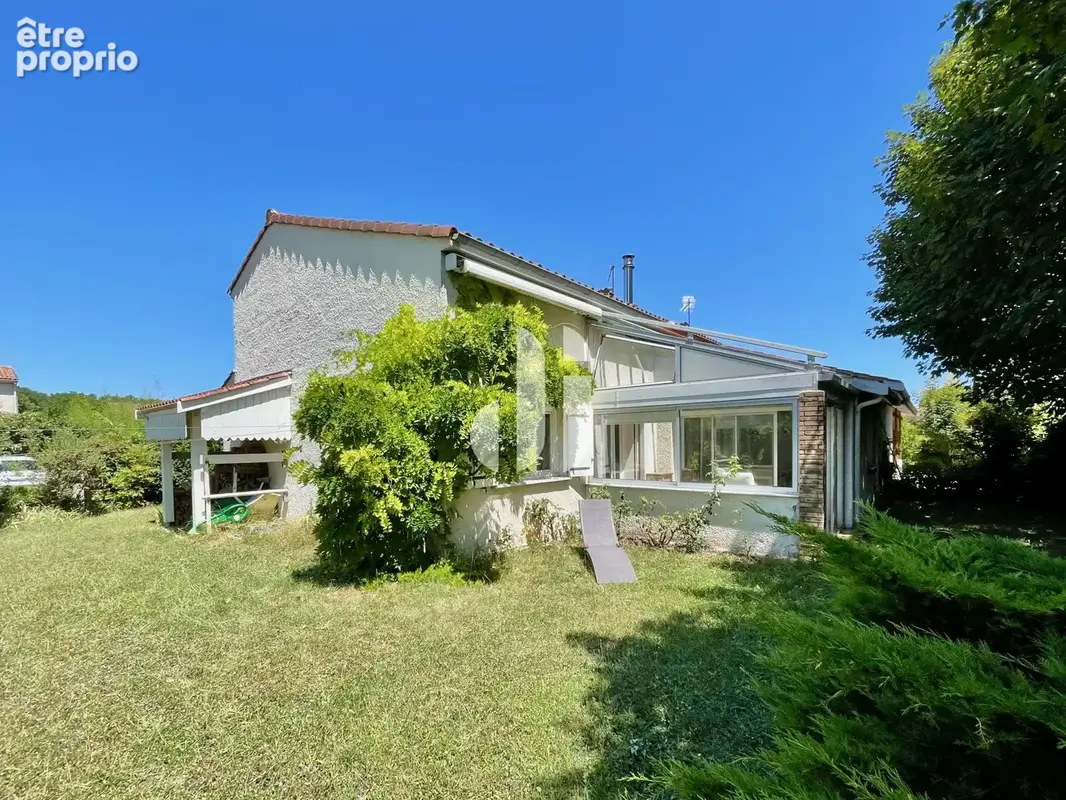 Maison Gradignan T7 - 177 m2, centre-ville, calme, jardin arboré. - photo 15