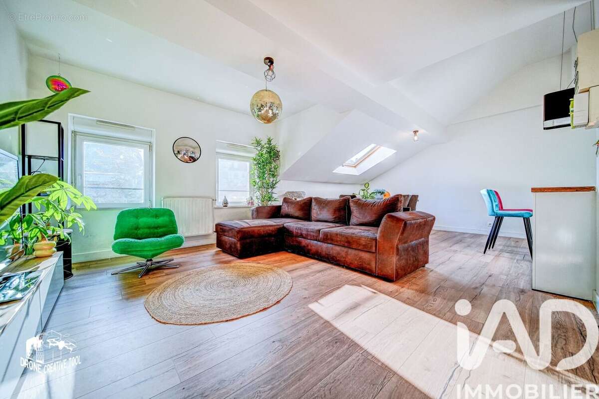 Photo 3 - Appartement à ALGRANGE