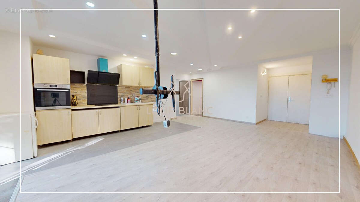 Appartement à EXINCOURT