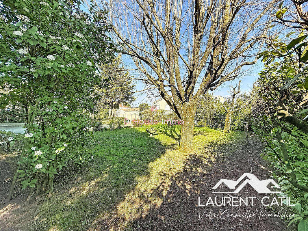 Maison à ROMANS-SUR-ISERE