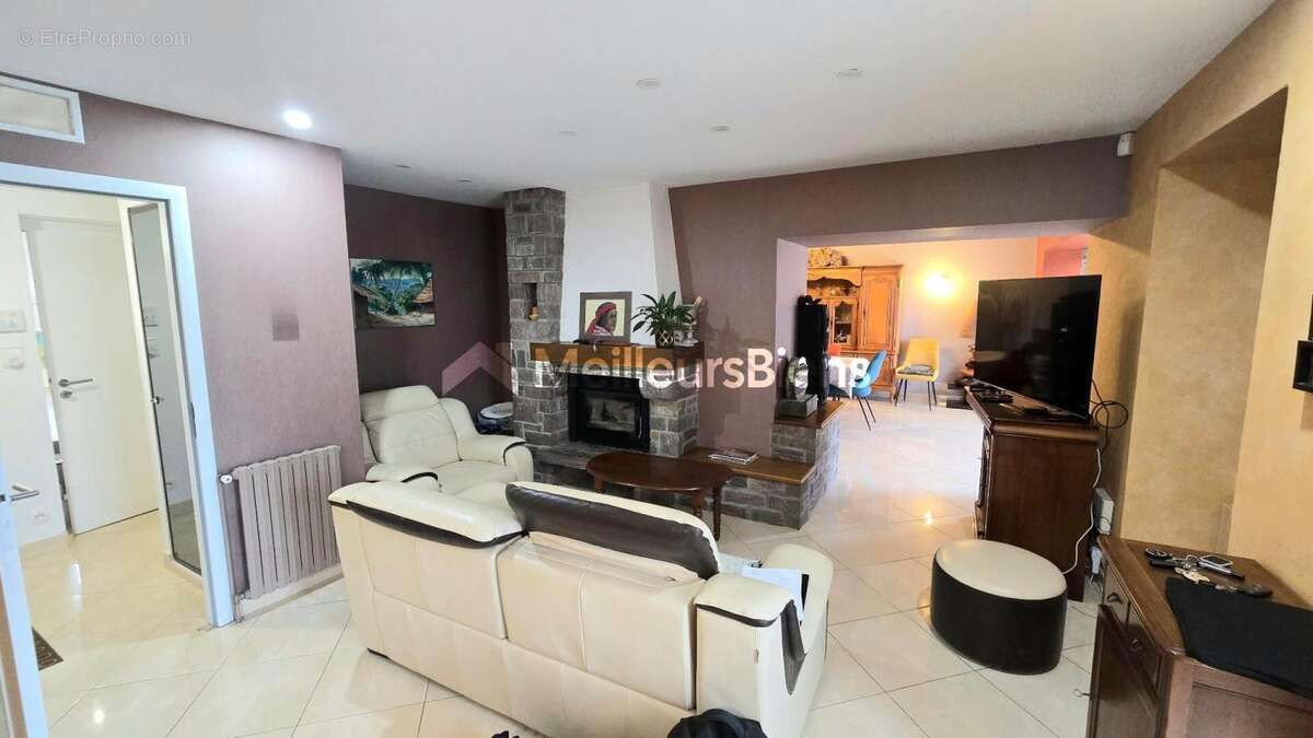 Maison à SAINT-JUST