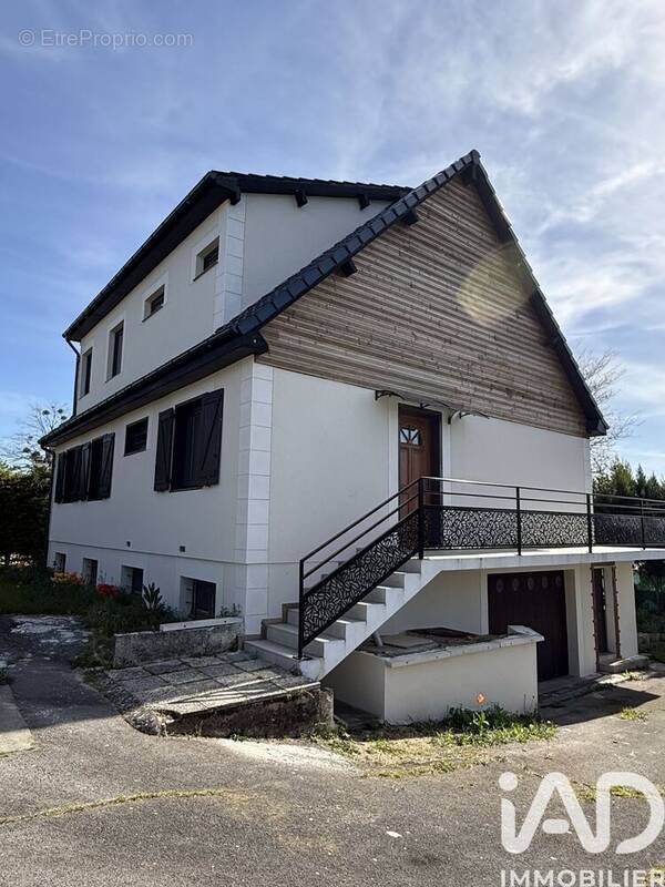 Photo 1 - Maison à CORBEIL-ESSONNES
