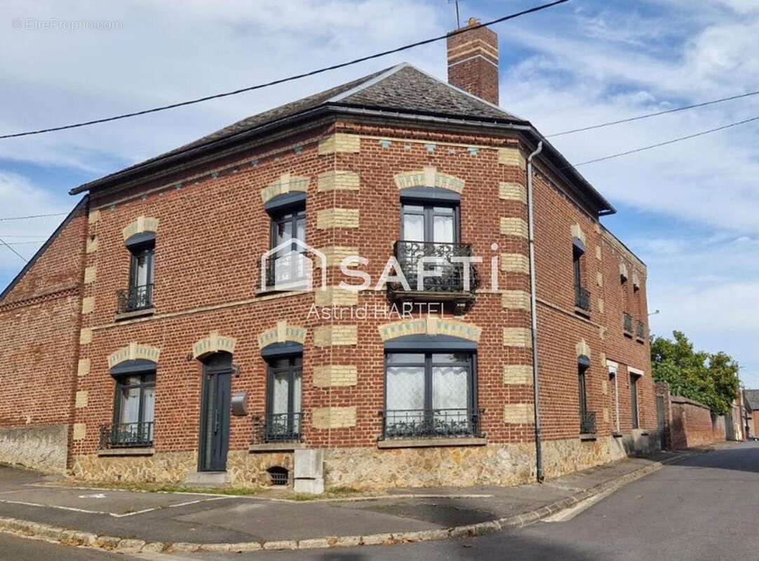 Photo 2 - Maison à BEAUREVOIR