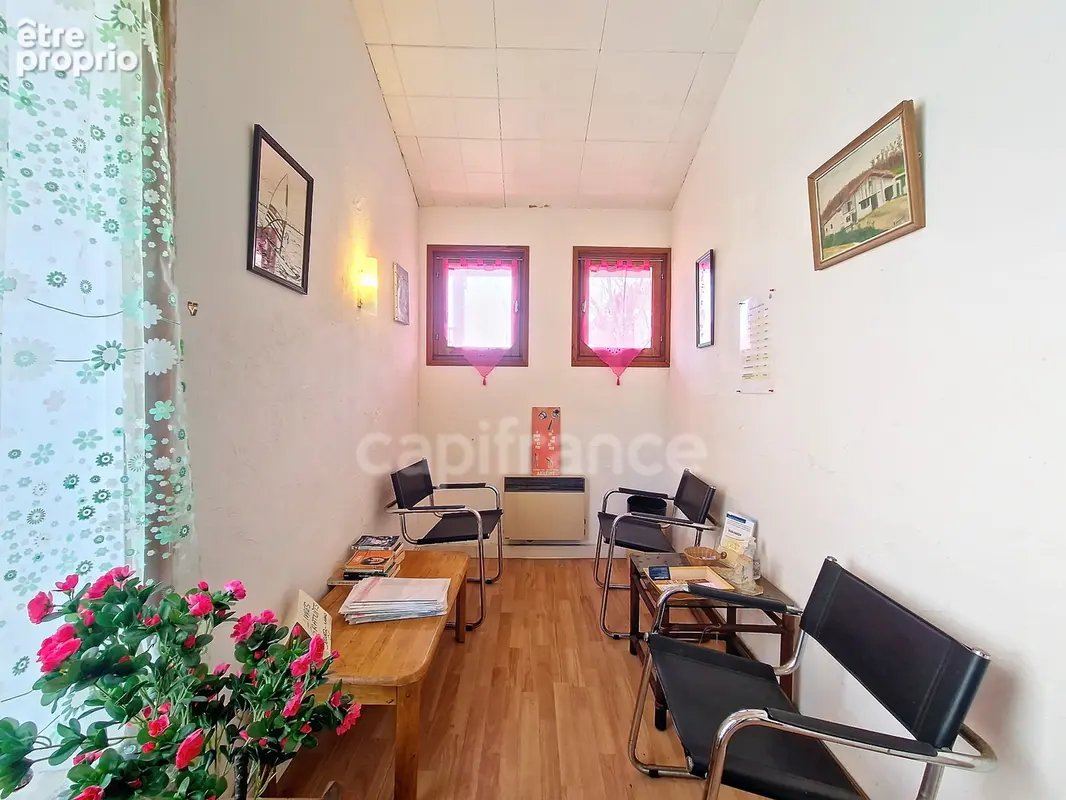 Local professionnel, 37 m², Saint-Jean-de-Luz, secteur Fargeot - proche gare - photo 10