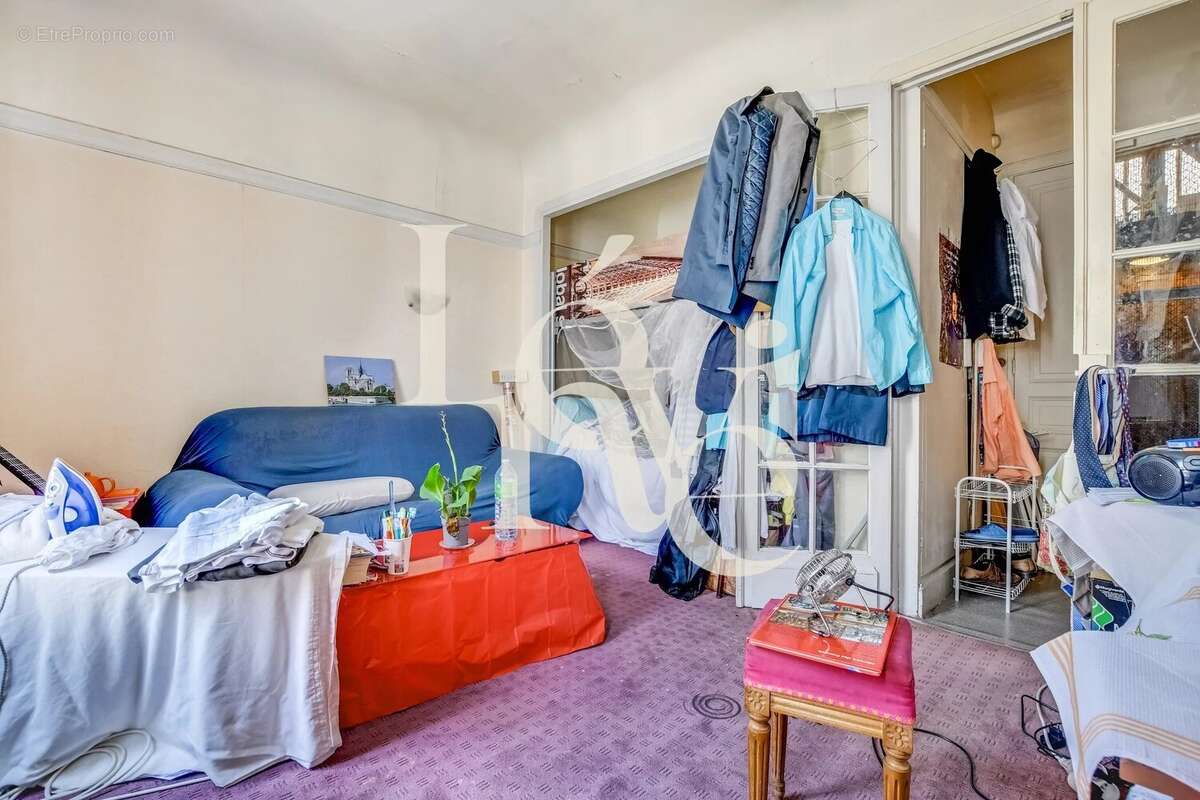 Appartement à PARIS-12E