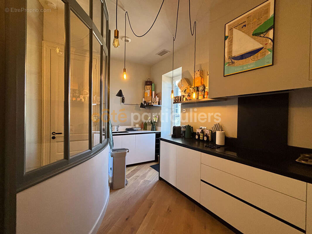 Appartement haussmannien  avec terrasse - photo 7