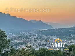 Appartement 79 m² à Chambery  - photo 6