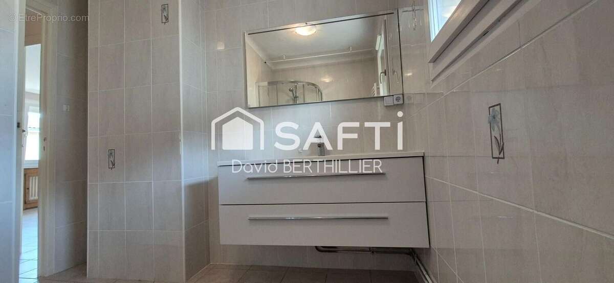 Photo 8 - Maison à SAINT-DENIS-LES-BOURG