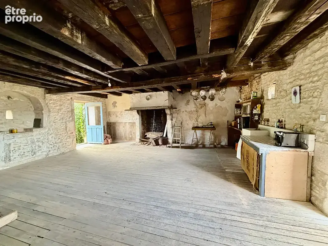 Superbe maison de maître rénovée de 4 chambres avec jardins paysagers, dépendances et maison du XVIIIe siècle à rénover - photo 14