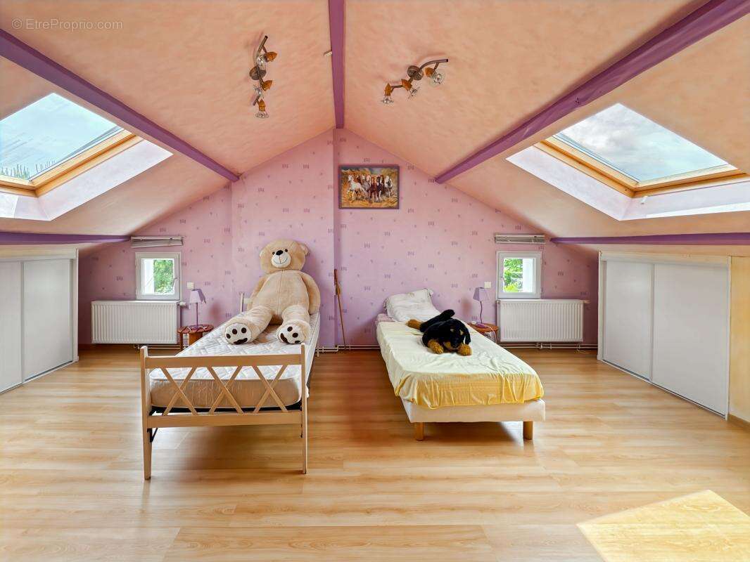 Maison à SAINT-LEON-SUR-L'ISLE