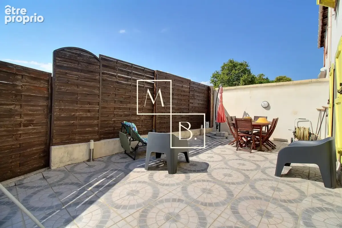 Maison T5 avec terrasse et garage. - photo 14