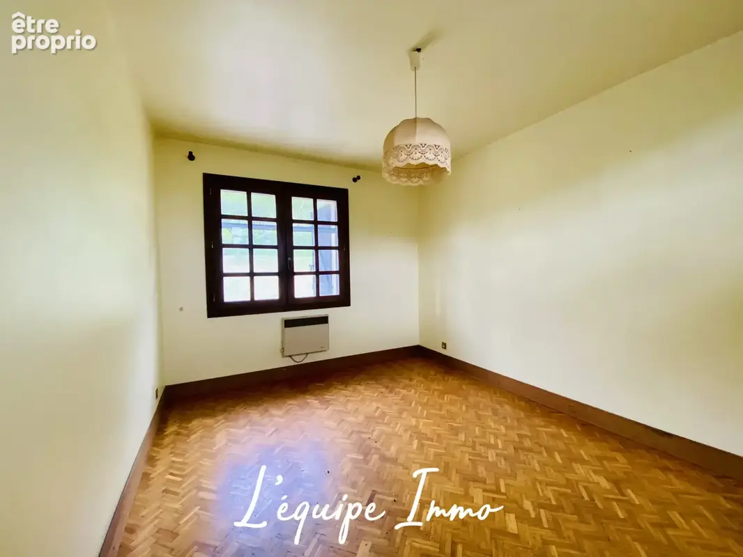 Maison T6 sur 1 hectare de terrain - photo 25