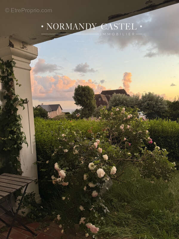 Appartement à TROUVILLE-SUR-MER