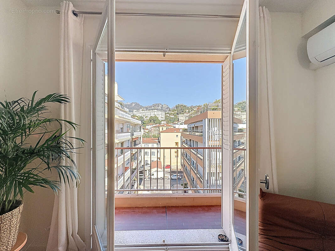 Appartement à MENTON