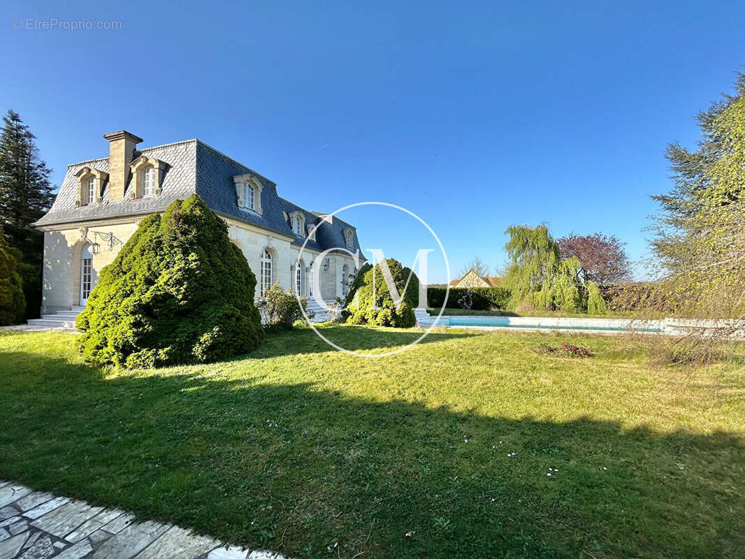 Maison à RAMBOUILLET