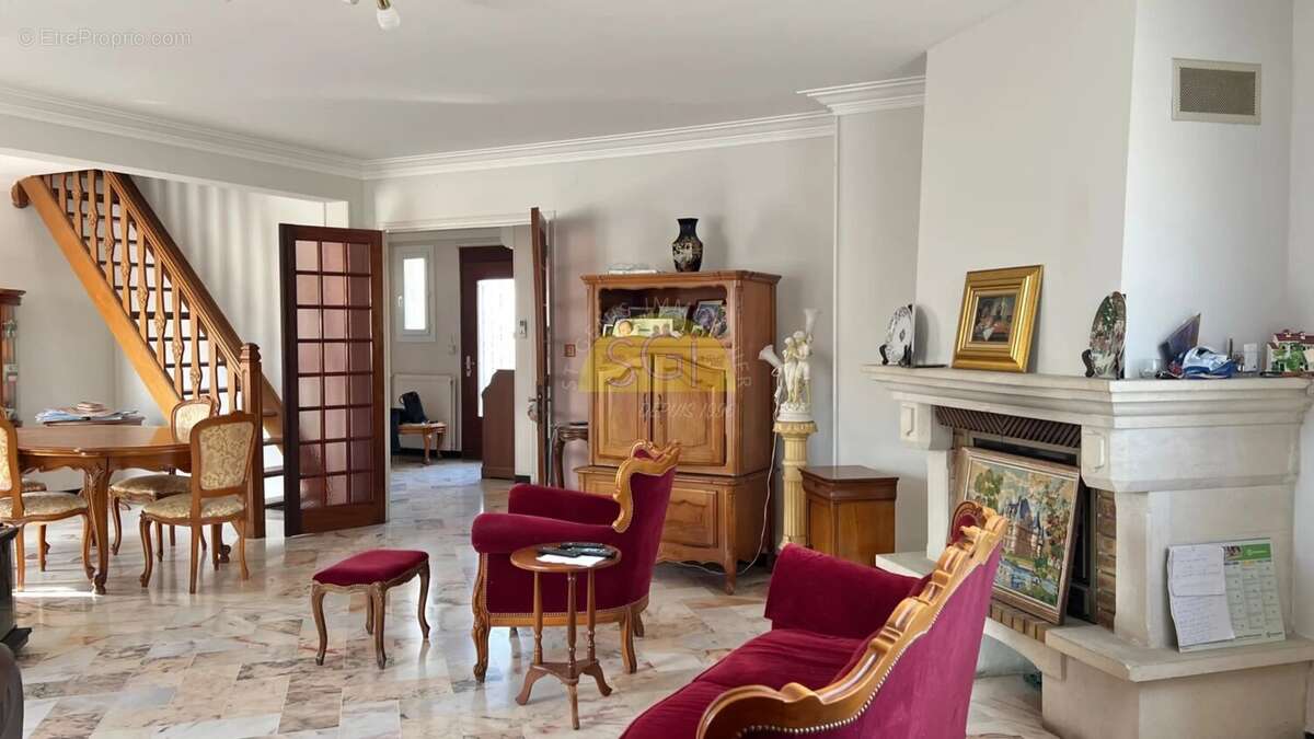 Maison à SAINT-GENIS-DES-FONTAINES