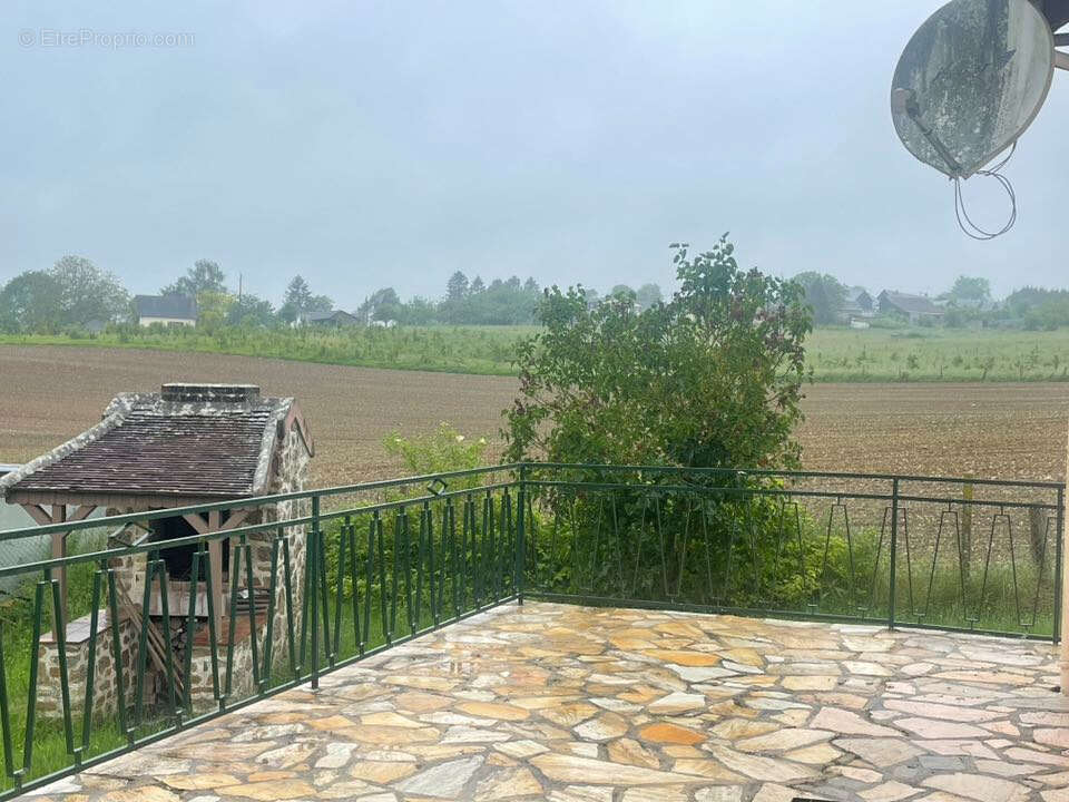 Maison à SAINT-SAMSON-LA-POTERIE