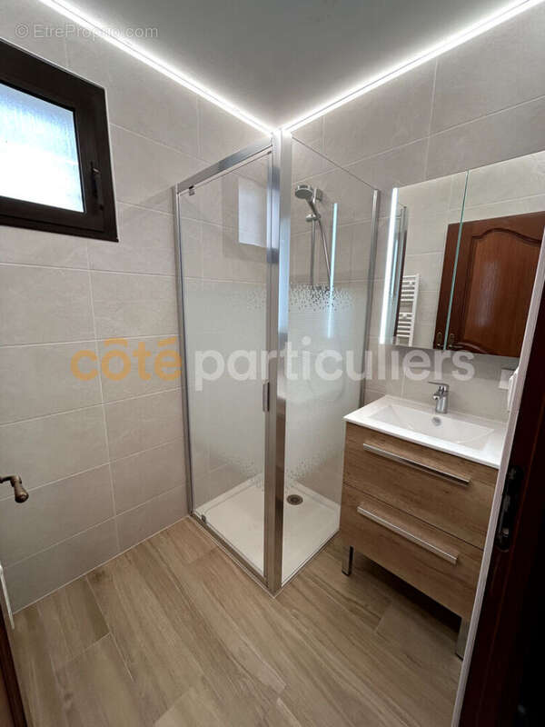 Saint-jean-de-monts -- centre-ville -- appartement t4 -- 3 chambres -- 116 m2  -- parking box ferme -- terrasse - photo 10