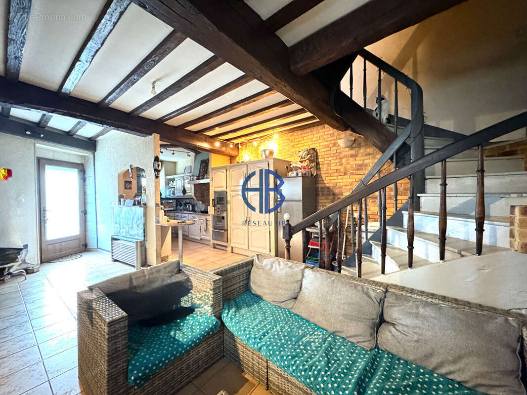 Maison à PONT-D'AIN