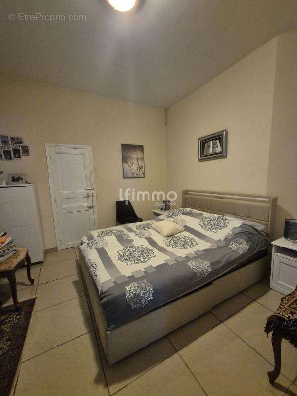Maison à MARSEILLE-8E