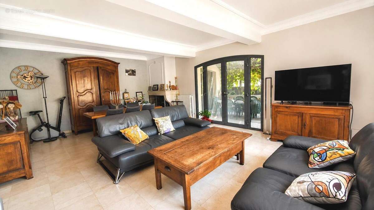 Maison 183 m² à Avignon  - photo 3