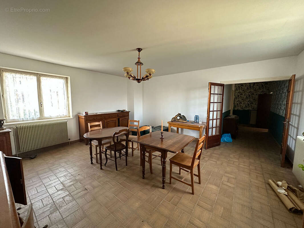 Maison à SAINTE-CONSORCE