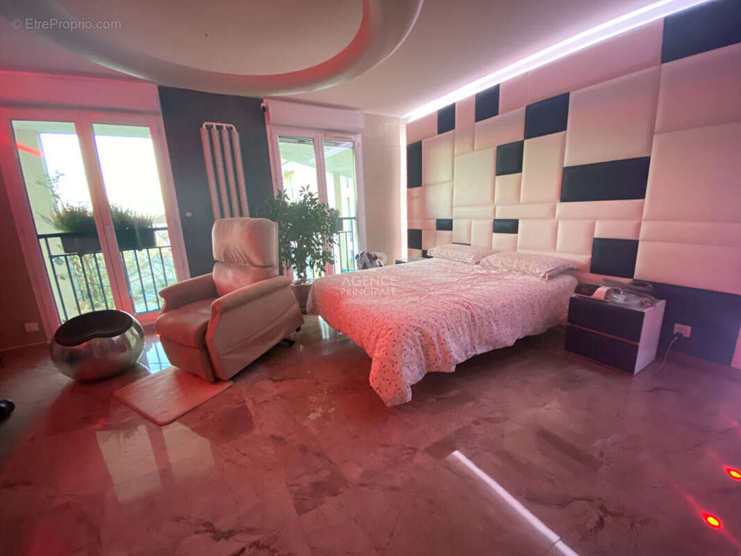 Appartement à SAINT-OUEN-L'AUMONE