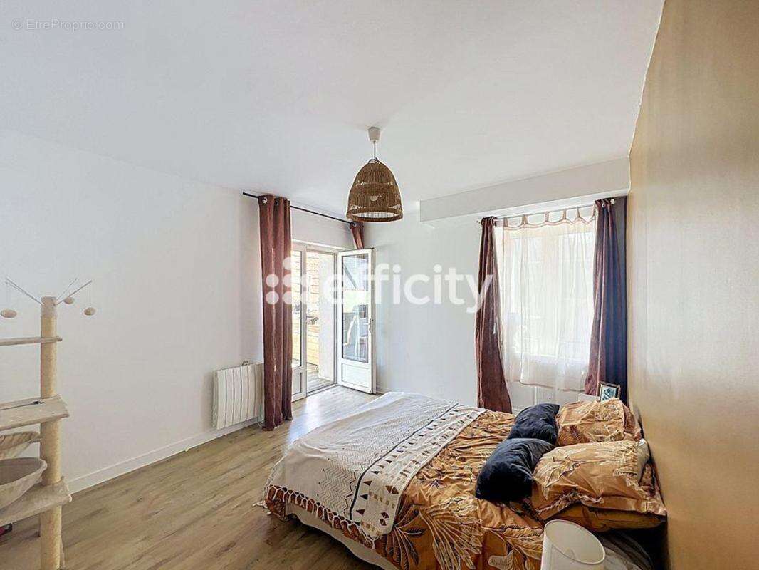 Maison 133 m² à Sorigny  - photo 5