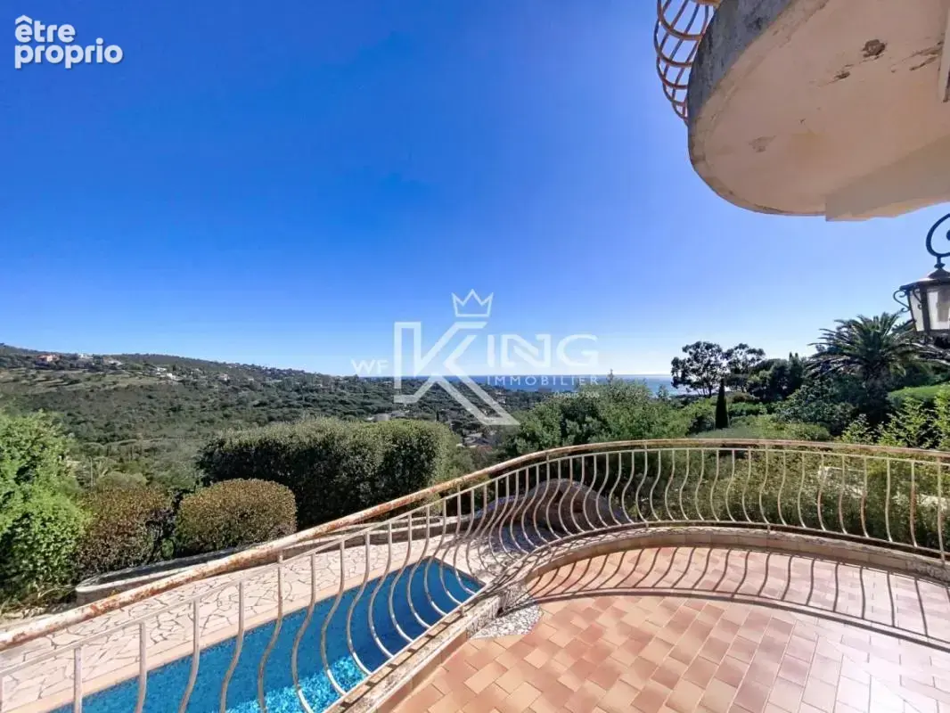 À vendre – Charmante villa avec vue mer  – Les Issambres (Var) - photo 14