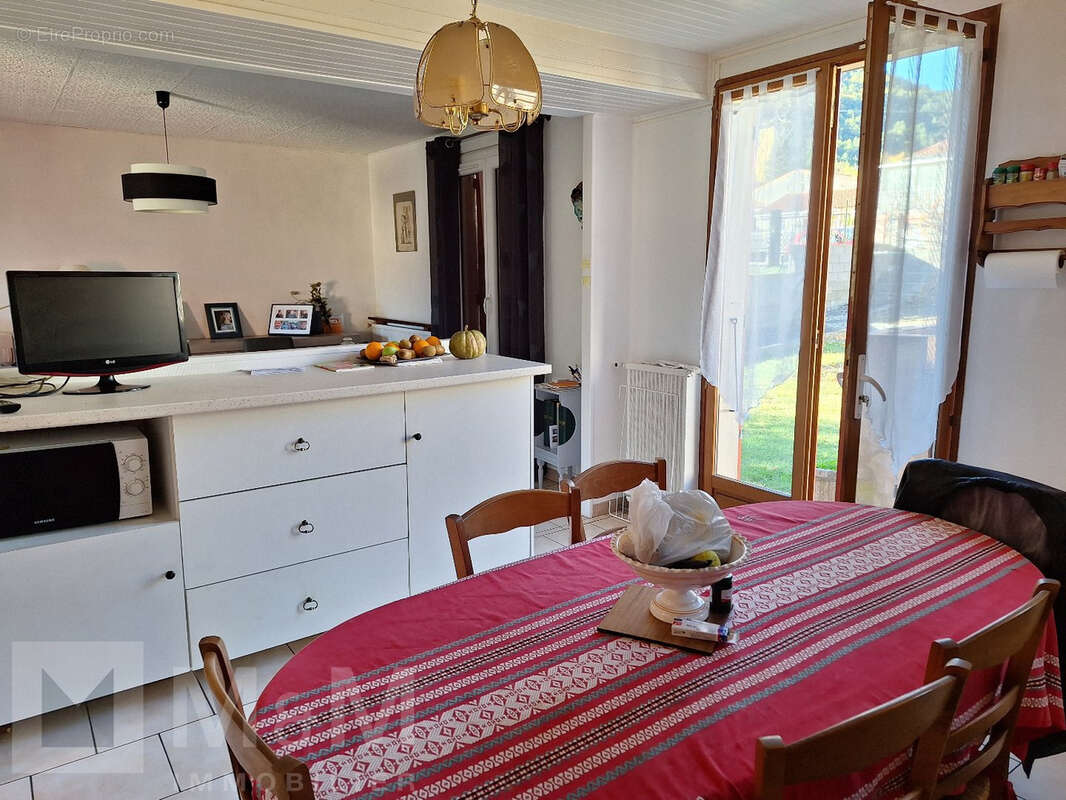 Maison à QUILLAN