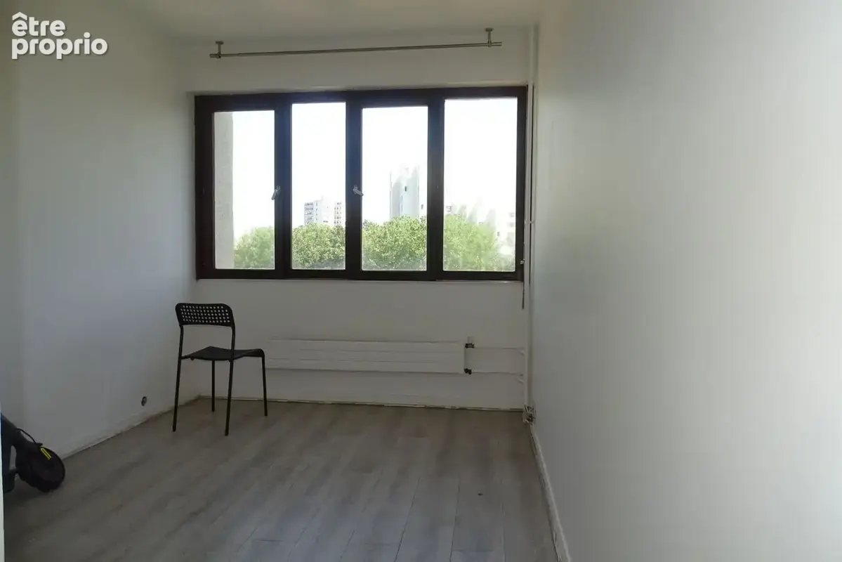 Appartement 4 pièces 88 m² à vendre à Creteil (94000) - photo 4