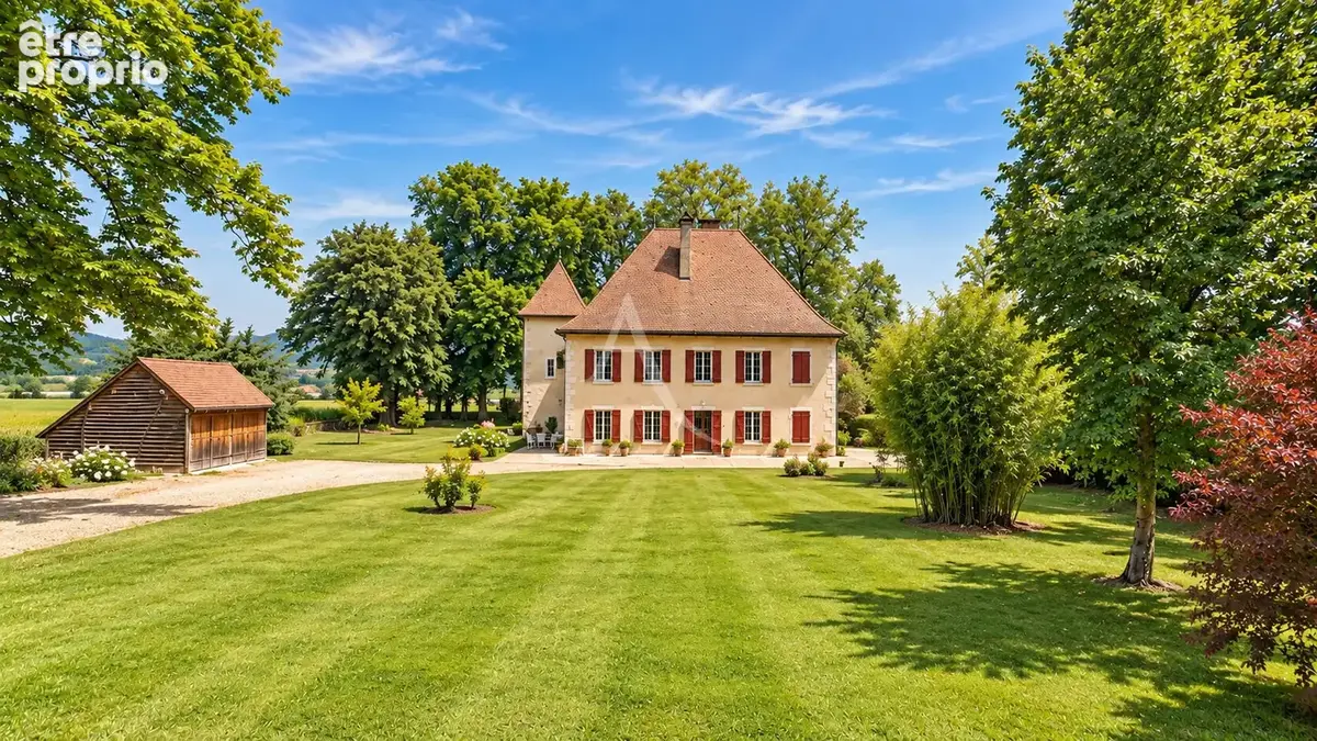 Château à Chilly - 215 m² habitables et dépendances sur 5 126 m² - photo 17