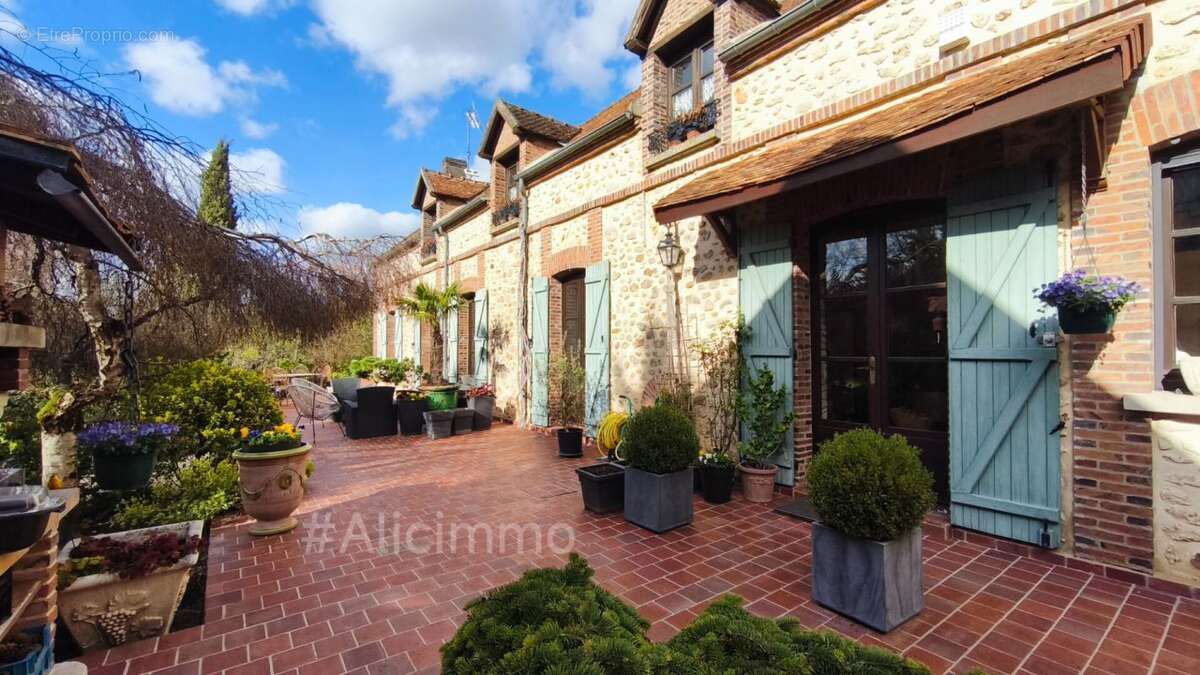 Propriété de charme dans un cadre privilégié - photo 2