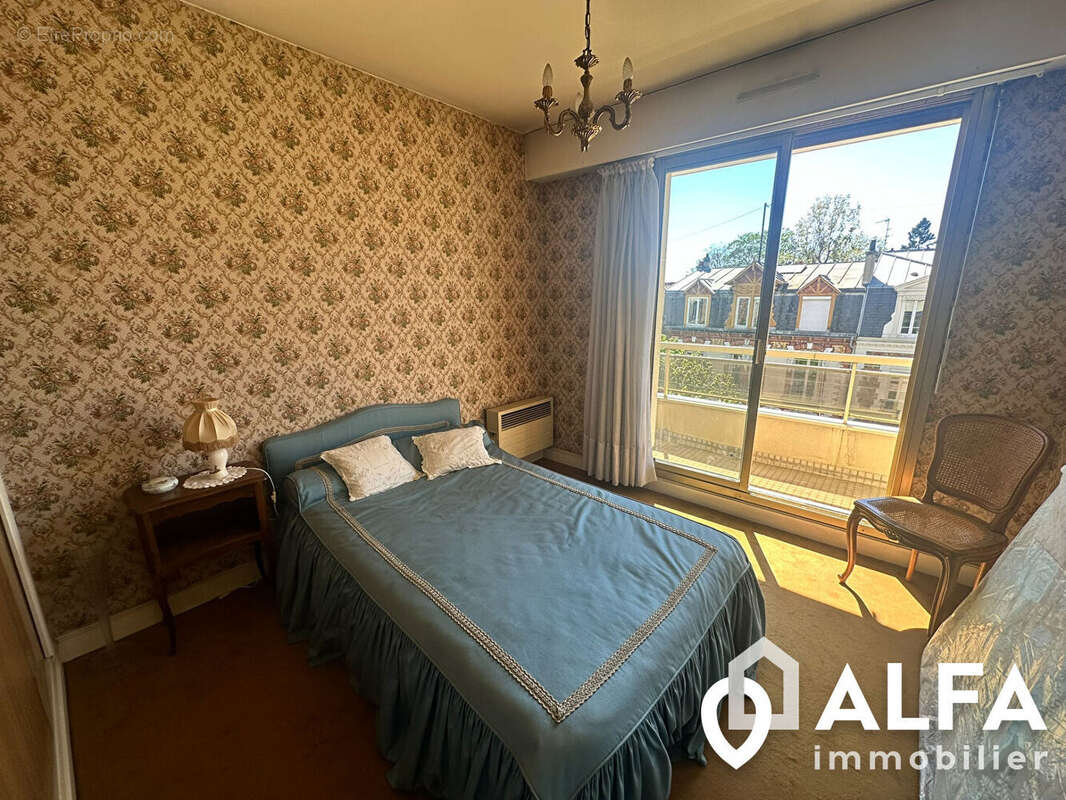 Appartement à ENGHIEN-LES-BAINS