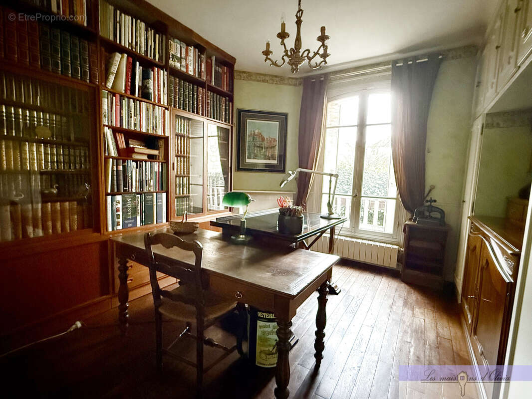 Maison à SUCY-EN-BRIE
