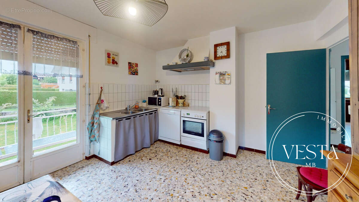 Maison à DAMPRICHARD