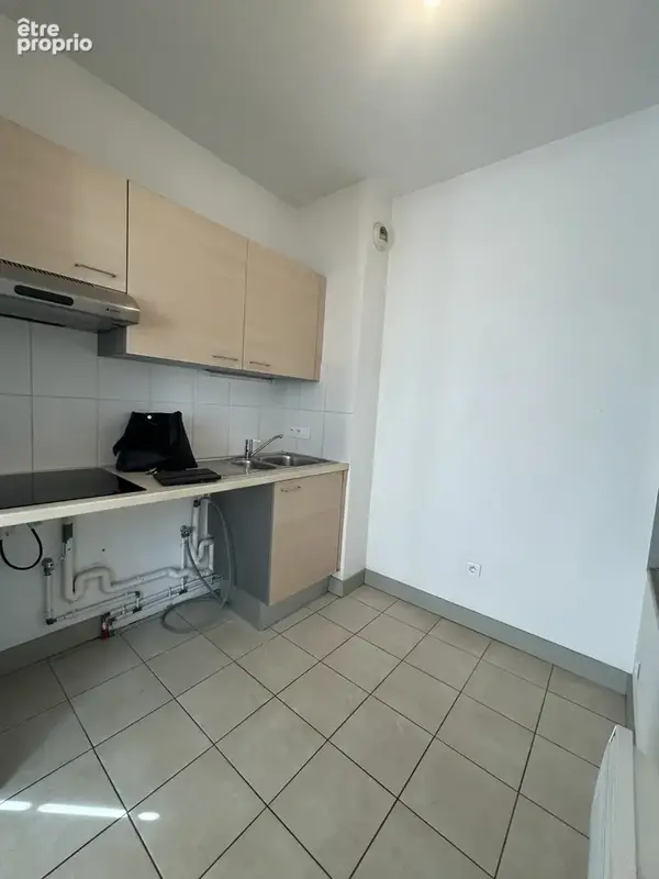Appartement 3 pièces 53 m² à vendre à Saintes (17100) - photo 3