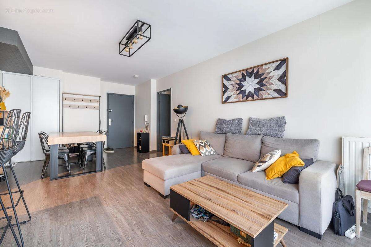 Appartement à ATHIS-MONS