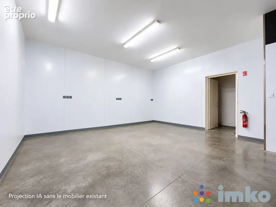 Commerce 250 m² à vendre à Croix (59170) - photo 4