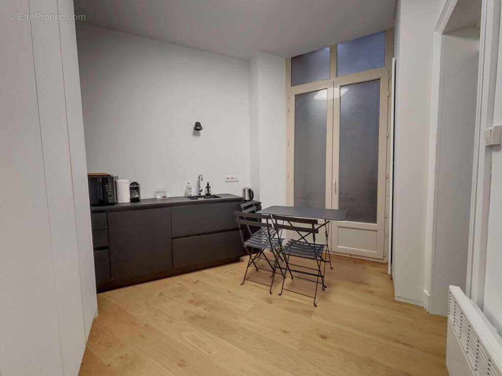 TOULOUSE   JEANNE D’ARC / BD DE STRASBOURG local commercial ou professionnel 80 m2 - photo 5