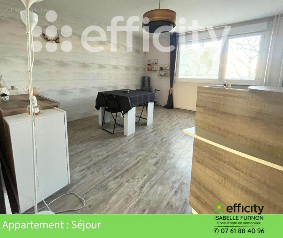Appartement à SAINT-ETIENNE